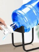 *💦 حامل قارورة الماء مع صنبور – سهولة وراحة في الاستخدام💦*