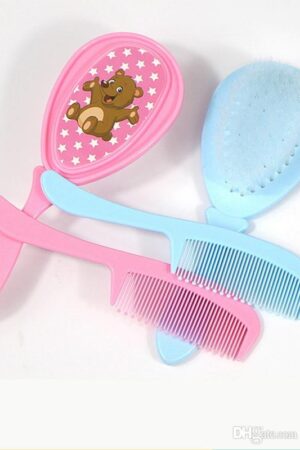 فرشاة ومشط فائق النعومة ولطيف للأطفال