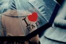 **مظلة شفافة أنيقة 🌂**